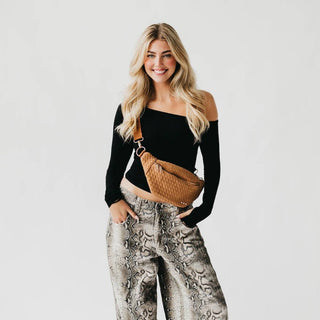 Susie Suede Bum Bag: Oat