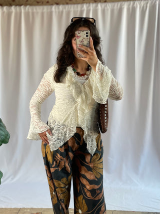Lacey Bell Top, Cream - The Red Thread Boutique