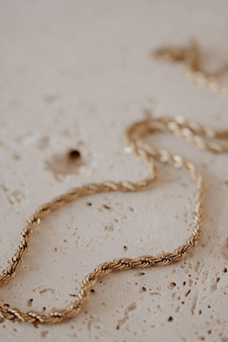 Rope chain necklace