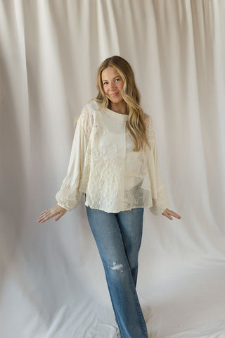 Gretchen Lace Patch Floral Tee, Natural - The Red Thread Boutique