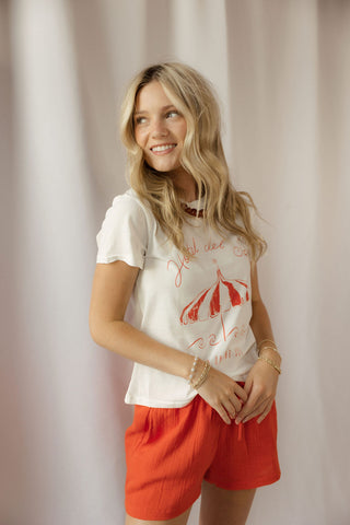 Del Sol Tourist Tee - The Red Thread Boutique