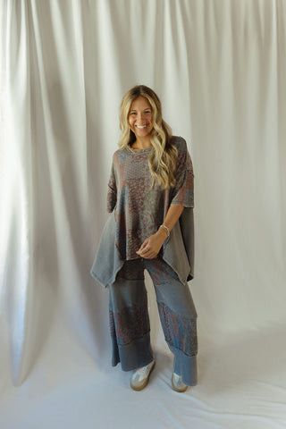 Salem Quilted Waffle Tee, Ash - The Red Thread Boutique