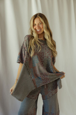 Salem Quilted Waffle Tee, Ash - The Red Thread Boutique