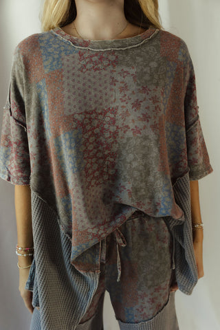 Salem Quilted Waffle Tee, Ash - The Red Thread Boutique