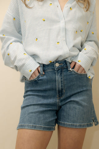 Meredith Lightweight Walking Short Regular Hem - The Red Thread Boutique