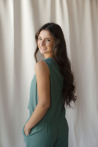 Z Supply Sloane Linen Top, Everglade - The Red Thread Boutique