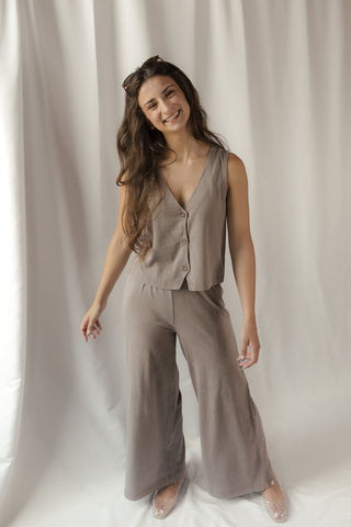 Z Supply Scout Jersey Crop Flare Pants, Perfectly Taupe - The Red Thread Boutique