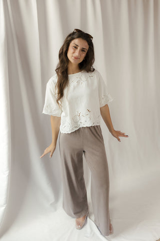 Z Supply Daya Embroidered Top, White - The Red Thread Boutique