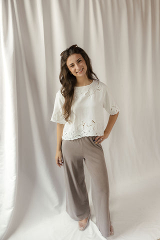 Z Supply Daya Embroidered Top, White - The Red Thread Boutique