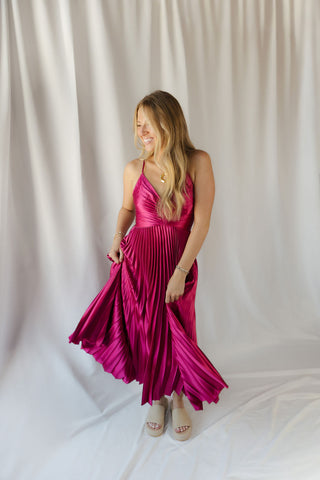Maren Fuchsia Pleated Dress - The Red Thread Boutique