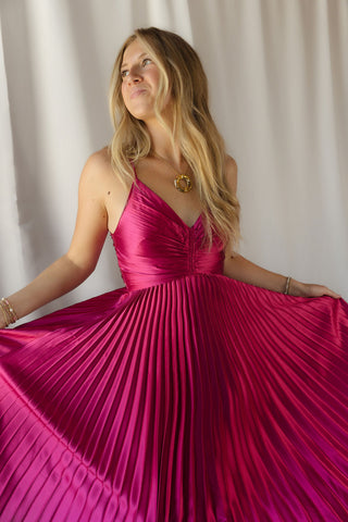 Maren Fuchsia Pleated Dress - The Red Thread Boutique
