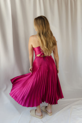 Maren Fuchsia Pleated Dress - The Red Thread Boutique