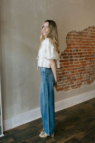 Relaxed Straight, Medium Denim