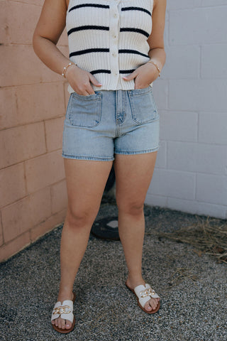 Mini Patch Pocket Shorts, Light