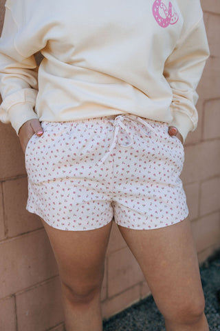 Mid Rise Ditsy Floral Boxy Shorts, Lt Pink