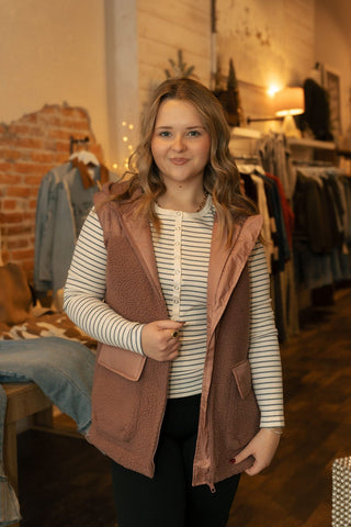 Alpine Fleece Zip Up Hooded Vest - The Red Thread Boutique