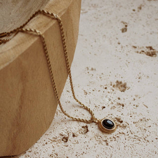 Annabelle necklace: White - The Red Thread Boutique