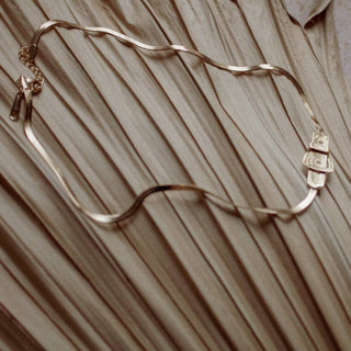 Buckle necklace - The Red Thread Boutique