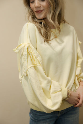 Daisy Lace Bow Sweatshirt, Butter - The Red Thread Boutique