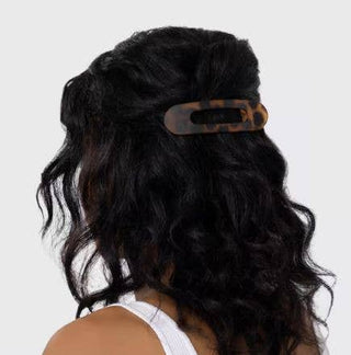 Flat Lay Claw Clip 2pc Flat - Black & Tort - The Red Thread Boutique