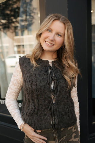 Floral Lace Top, Cream - The Red Thread Boutique