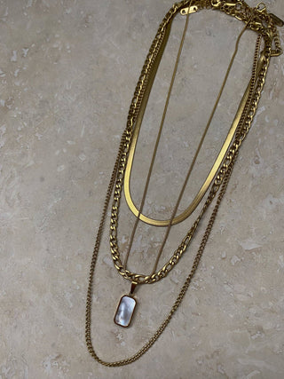 Gwenyth Necklace set: Silver - The Red Thread Boutique