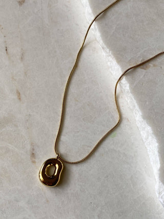 Hailey Modern Pendant Necklace: Silver - The Red Thread Boutique