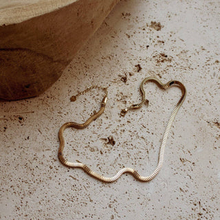 Henrietta necklace - The Red Thread Boutique