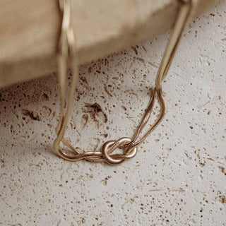 Lois necklace - The Red Thread Boutique