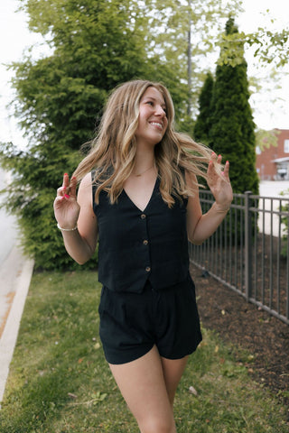 Marta Linen Vest, Black by Z Supply *final sale - The Red Thread Boutique