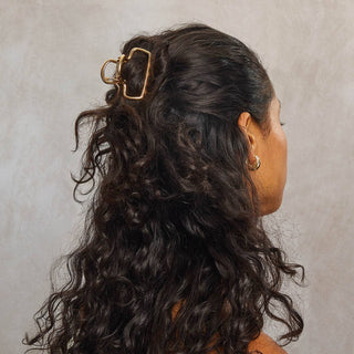 Metal Medium Open Shape Puffy Claw Clip - Gold - The Red Thread Boutique