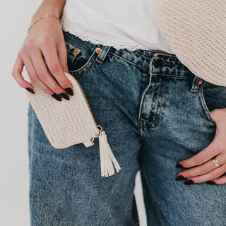 River Raffia Clippable Card Holder Wallet: Tan - The Red Thread Boutique