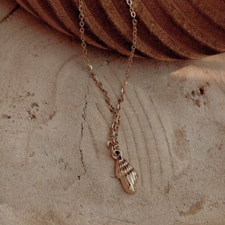 Seashell necklace - The Red Thread Boutique