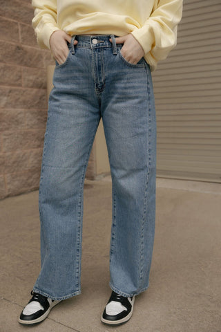 Stretch Slight Barrel Twist - The Red Thread Boutique