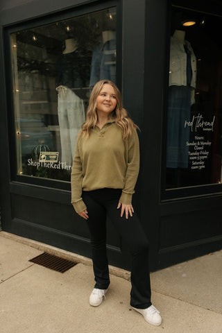 Waffle Henley, Green - The Red Thread Boutique